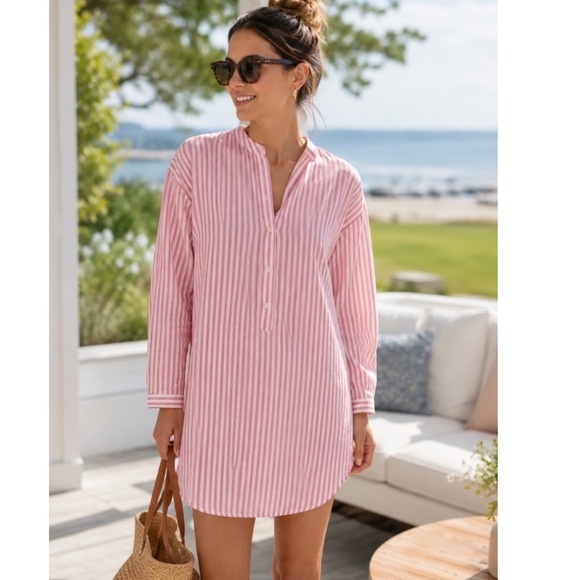 Tuckernuck Dresses & Skirts - Tuckernuck Strawberry Stripe Shirt Dress Red White Medium NWT